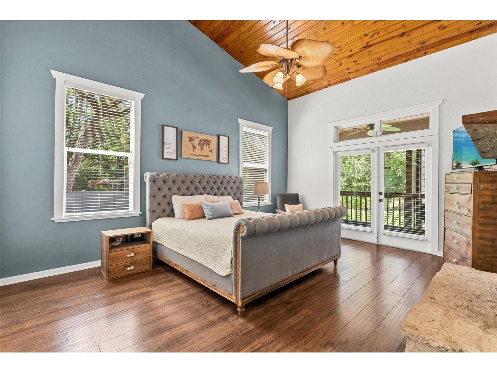 1165 Vereda Verde Sarasota FL 34232 A4692407 image36