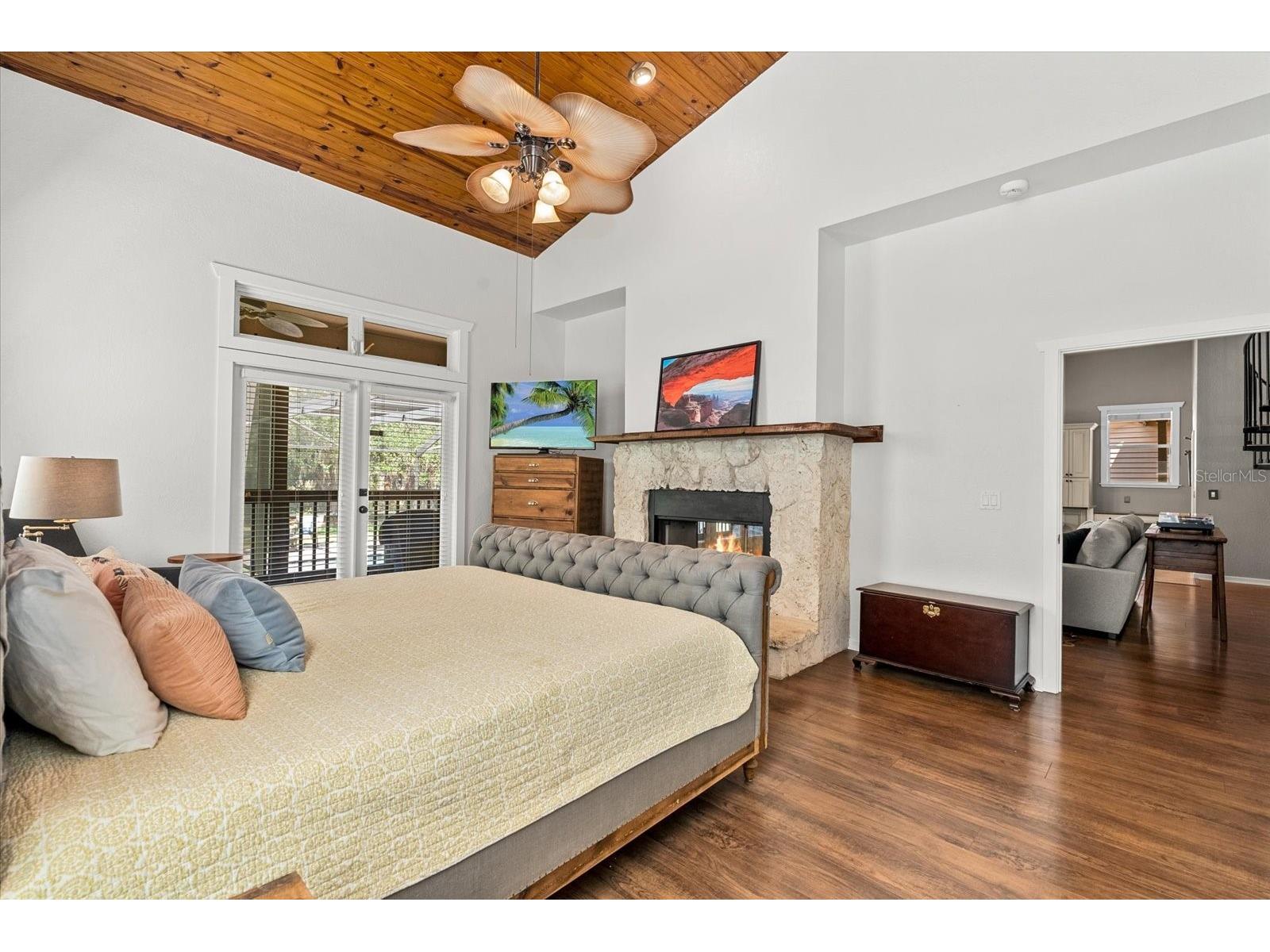1165 Vereda Verde Sarasota FL 34232 A4692407 image38
