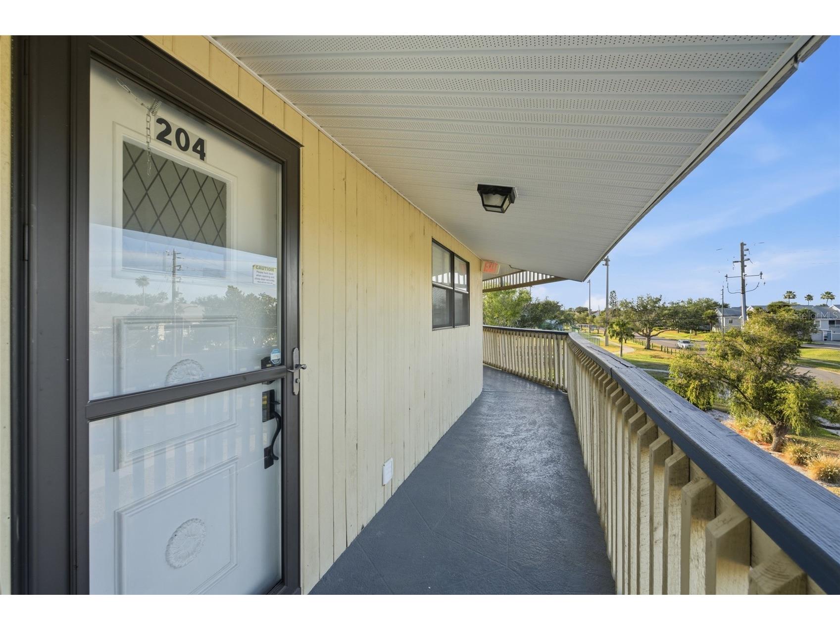 11650 Capri Circle S #204 Treasure Island FL 33706 TB8501688 image4