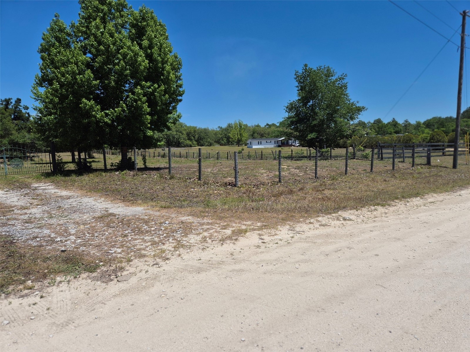 11651 NE 73rd Lane Bronson FL 32621 OM724158 image24
