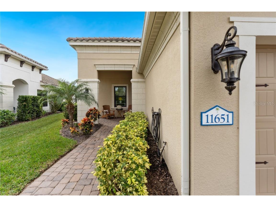 11651 Okaloosa Drive Venice FL 34293 A4589907 image1