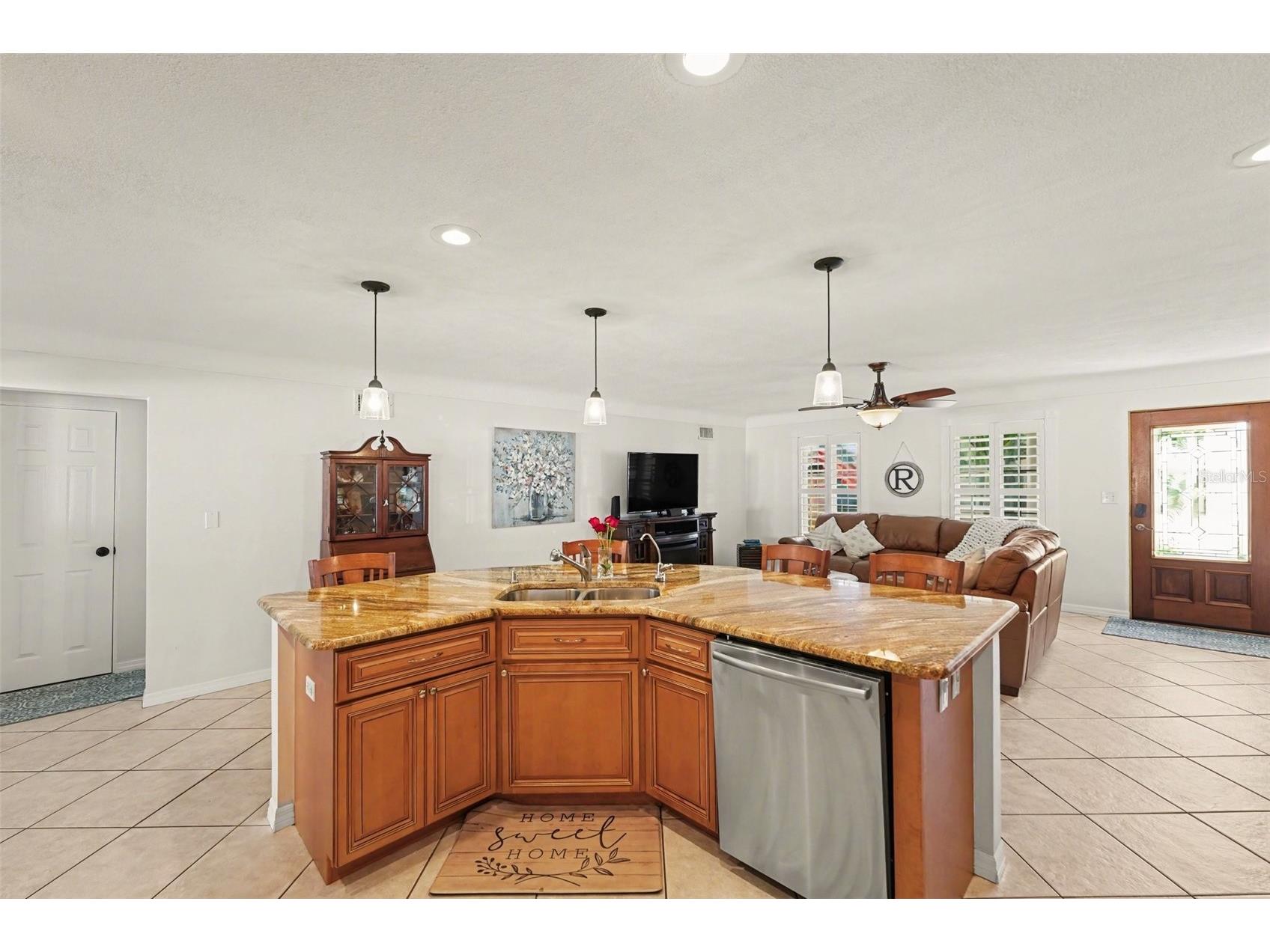 11653 Pinedale Avenue Seminole FL 33772 TB8478998 image11