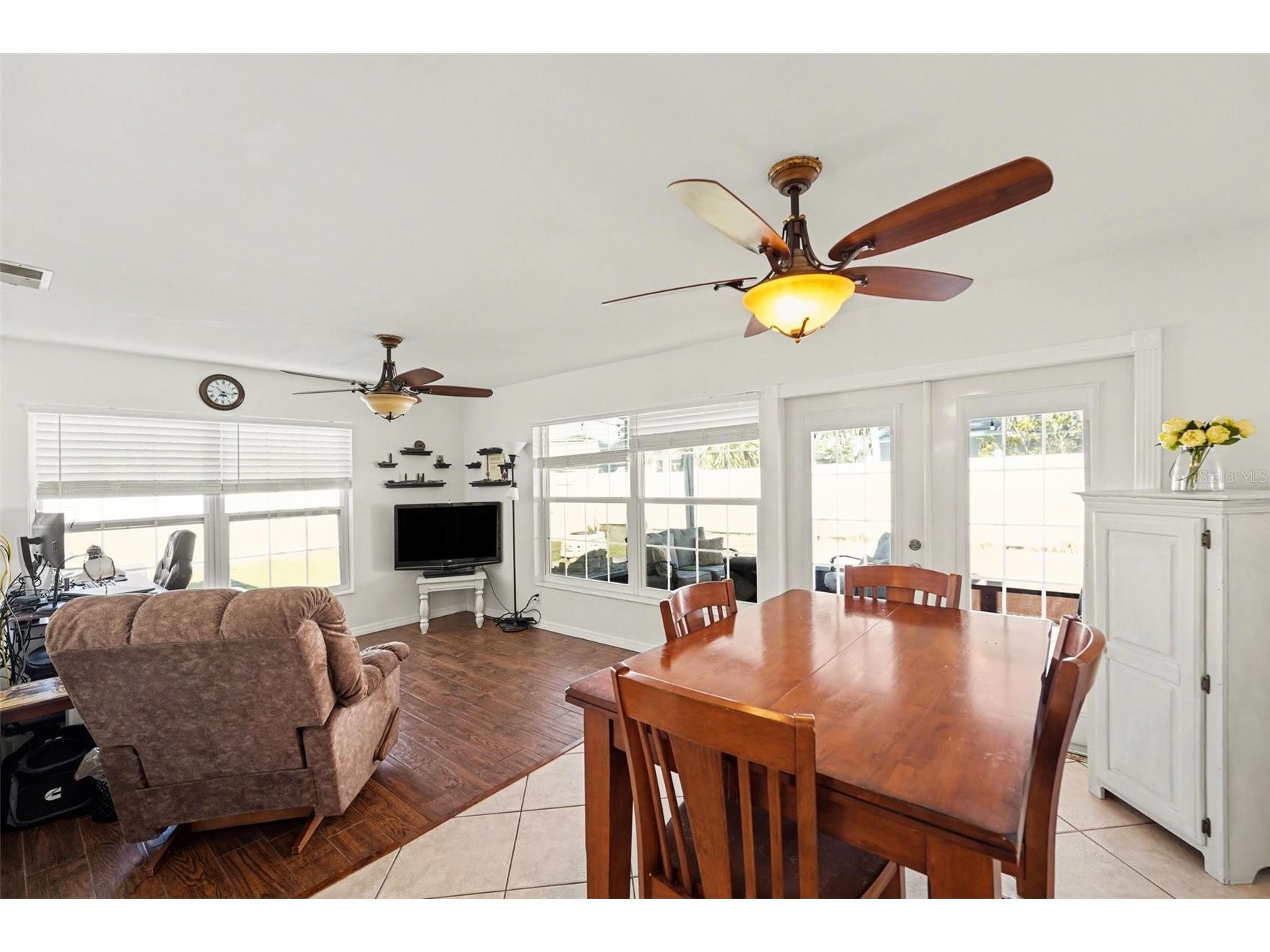 11653 Pinedale Avenue Seminole FL 33772 TB8478998 image8