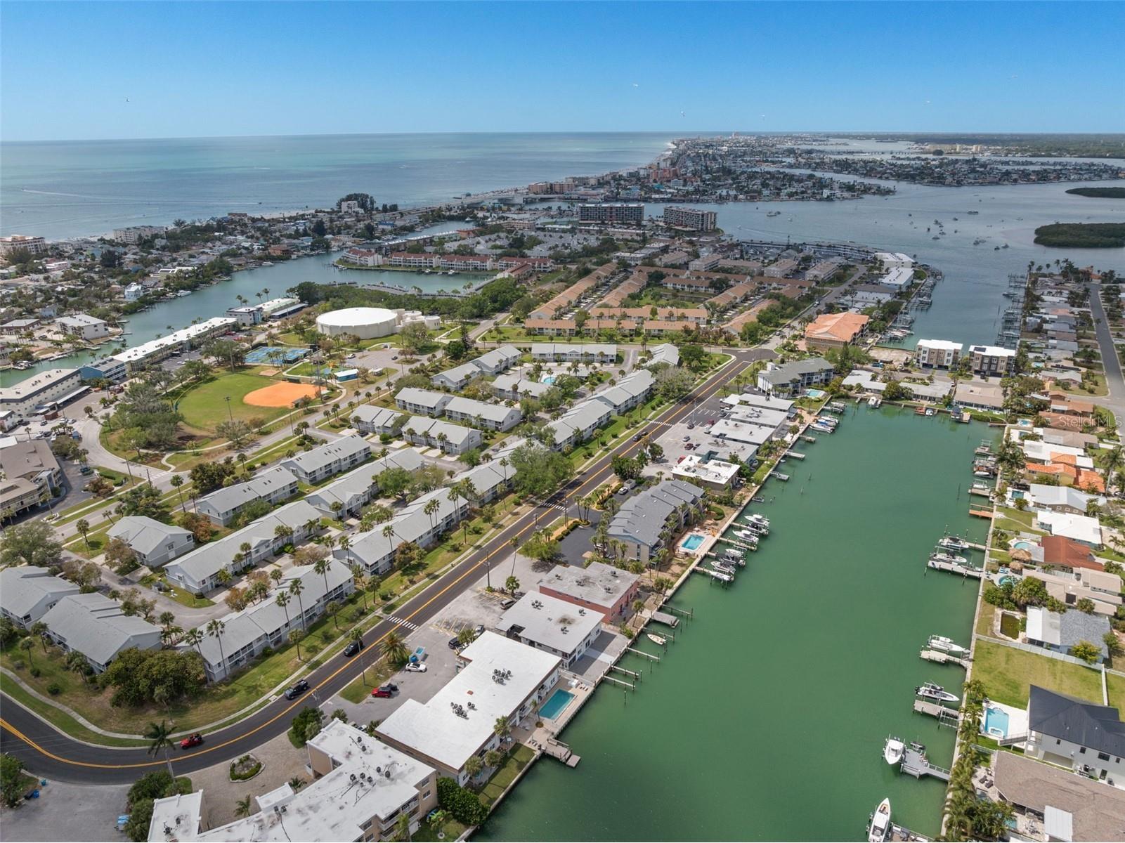 11655 3rd Street E #1 Treasure Island FL 33706 TB8495512 image32
