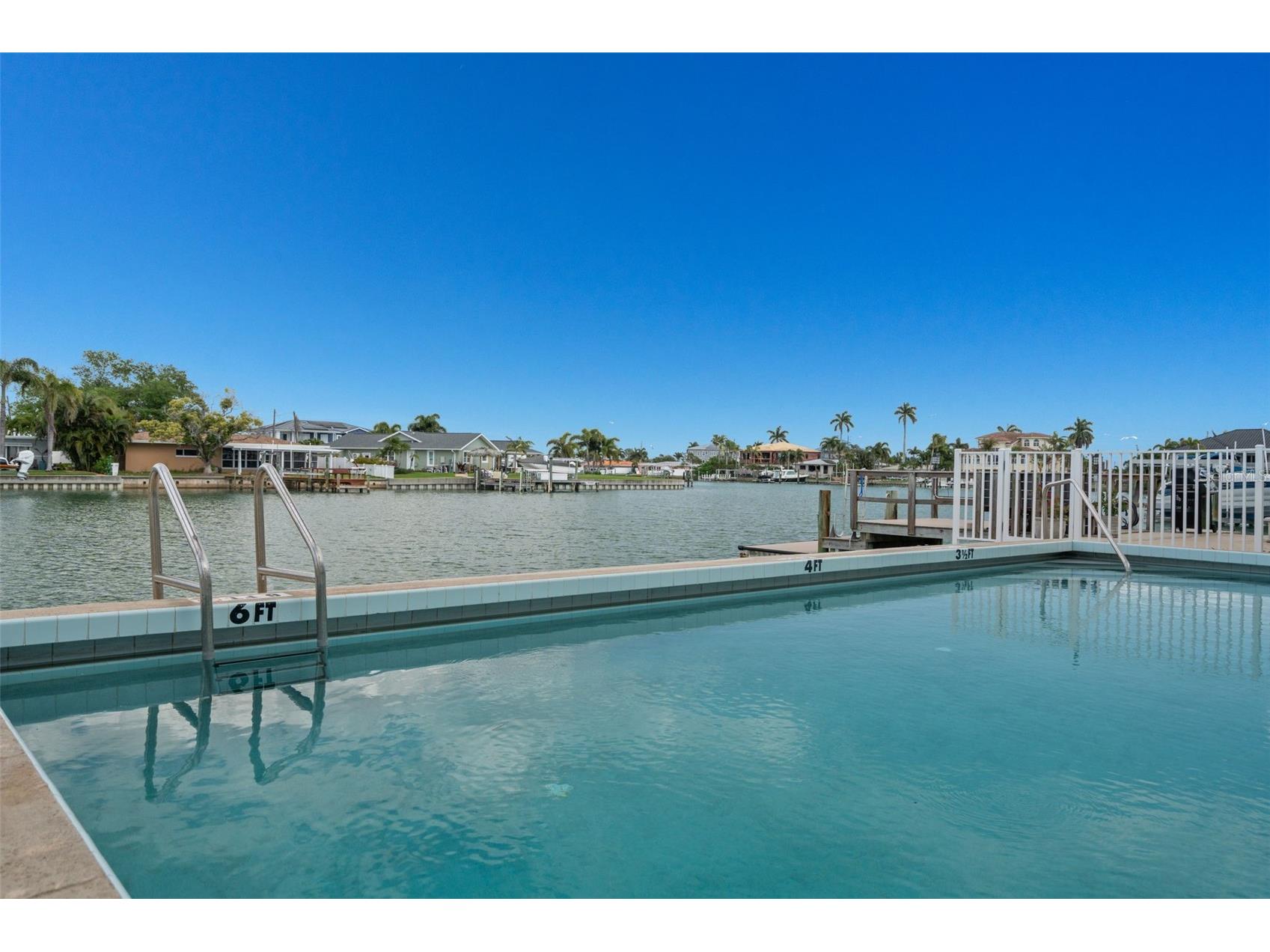 11655 3rd Street E #1 Treasure Island FL 33706 TB8495512 image38