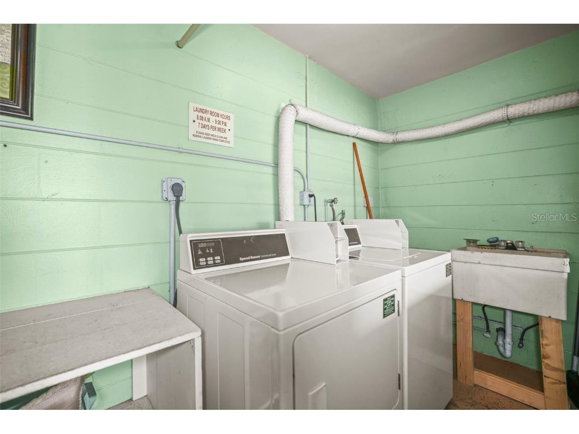 11655 3rd Street E #19 Treasure Island FL 33706 TB8452359 image32