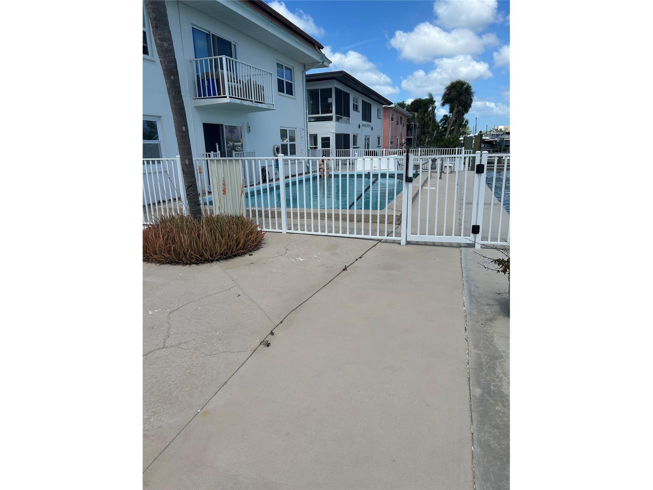 11655 3rd Street E #8 Treasure Island FL 33706 TB8496635 image9