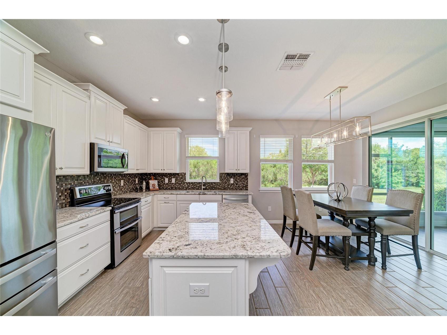 11655 Rolling Green Drive Bradenton FL 34211 A4684863 image12