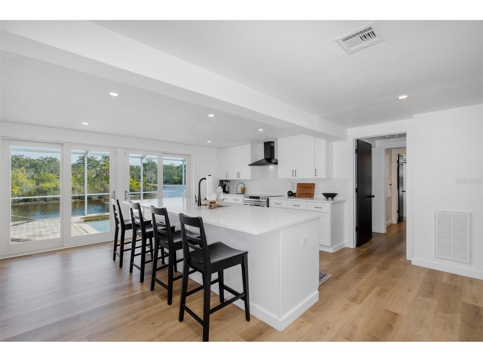 1166 Chancellor Drive Holiday FL 34690 W7882202 image8
