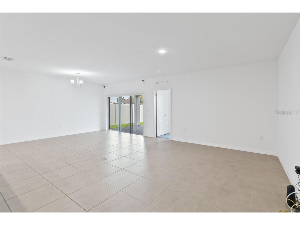 1166 Oak Bluff Drive Davenport FL 33837 O6351806 image14