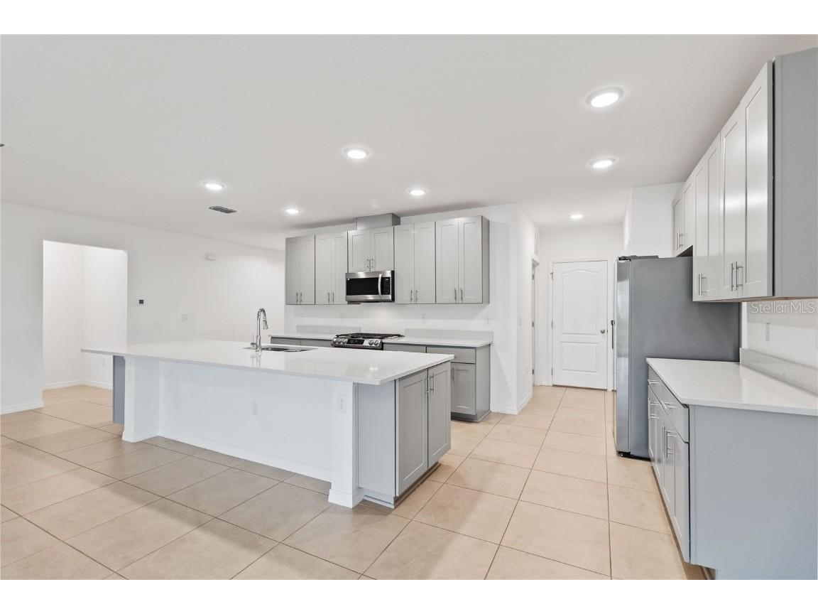 1166 Oak Bluff Drive Davenport FL 33837 O6351806 image7