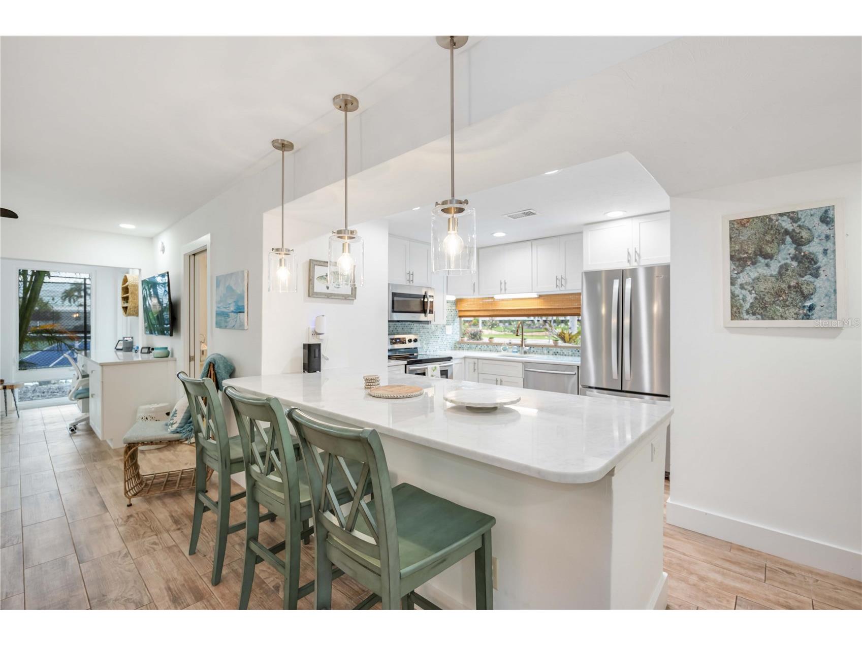 1166 W Peppertree Drive #112D Sarasota FL 34242 A4678257 image20