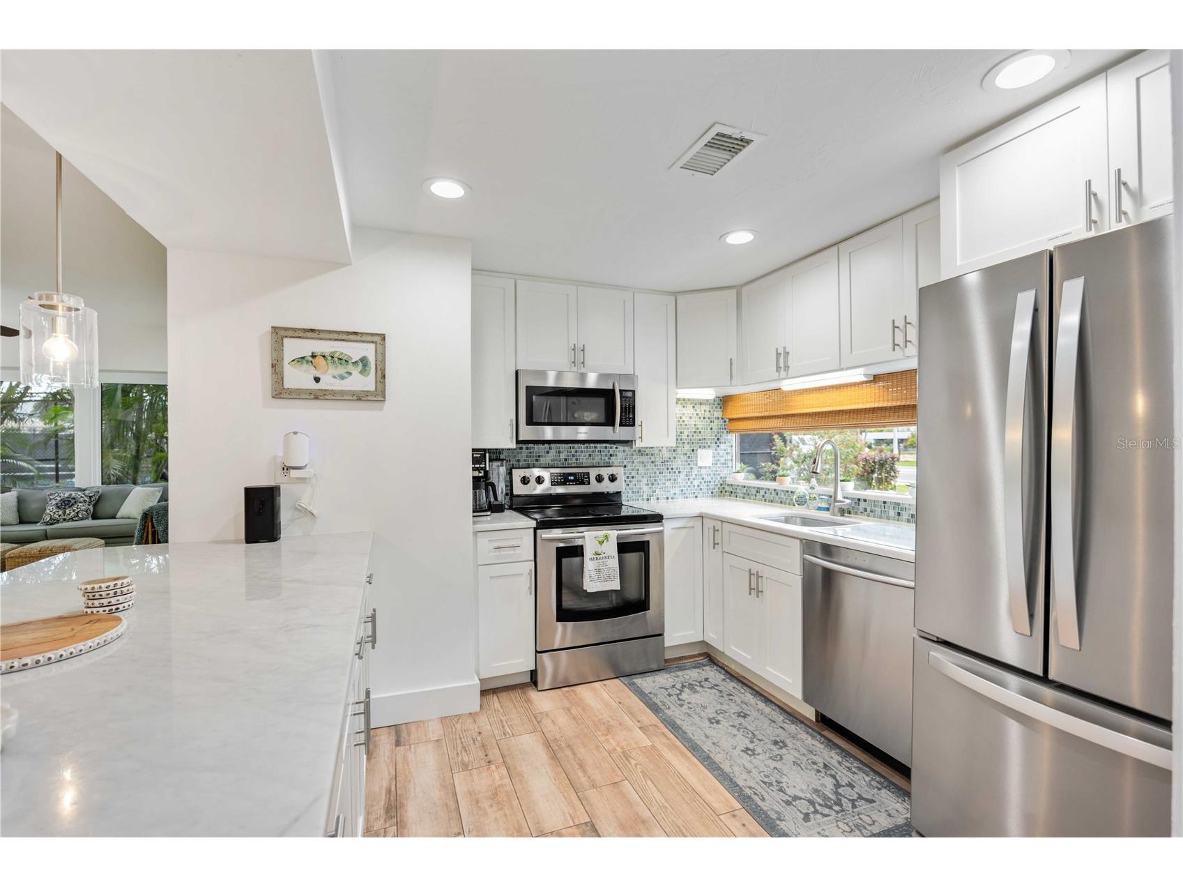 1166 W Peppertree Drive #112D Sarasota FL 34242 A4678257 image21
