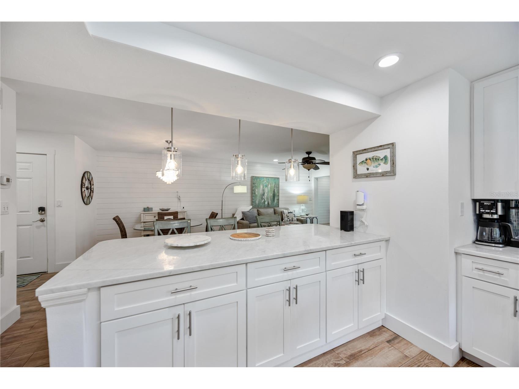 1166 W Peppertree Drive #112D Sarasota FL 34242 A4678257 image25