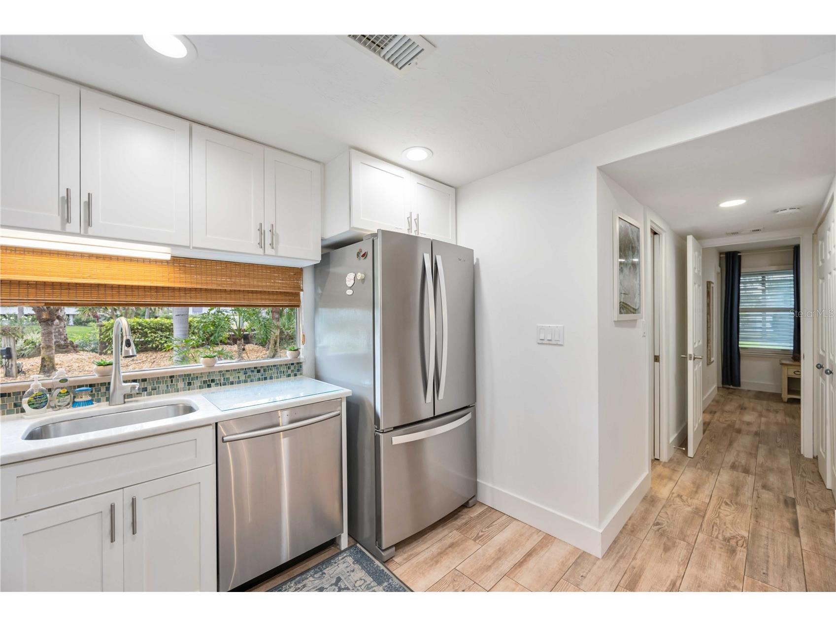 1166 W Peppertree Drive #112D Sarasota FL 34242 A4678257 image26