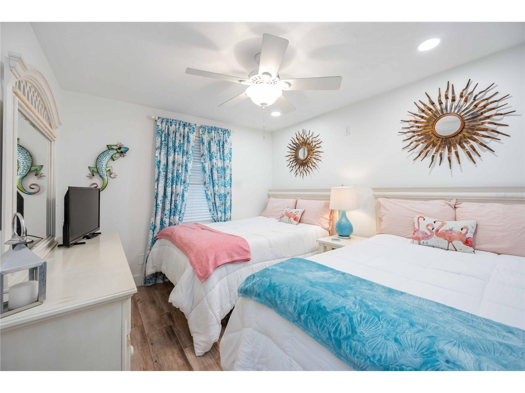 1166 W Peppertree Drive #112D Sarasota FL 34242 A4678257 image32