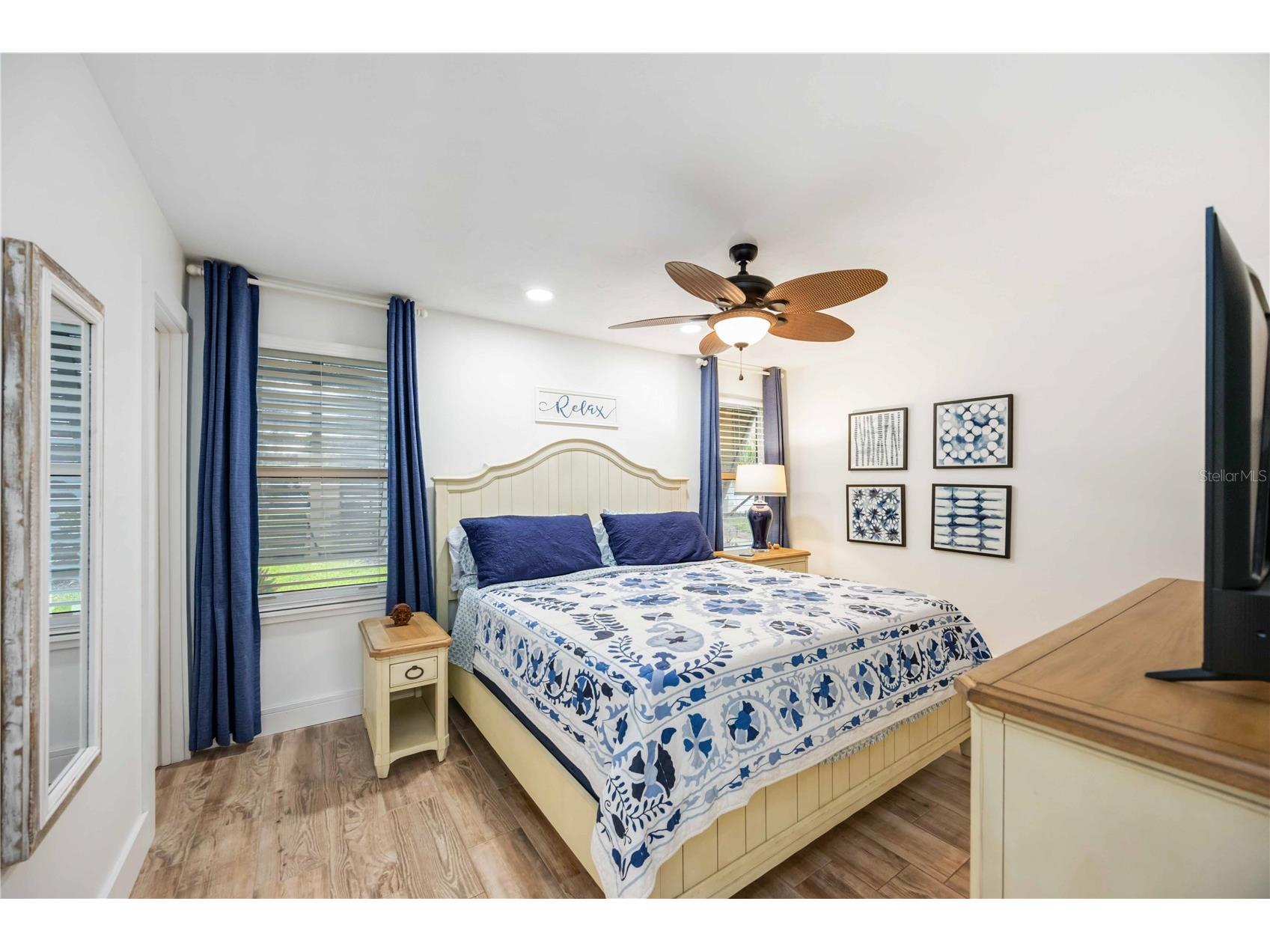 1166 W Peppertree Drive #112D Sarasota FL 34242 A4678257 image34