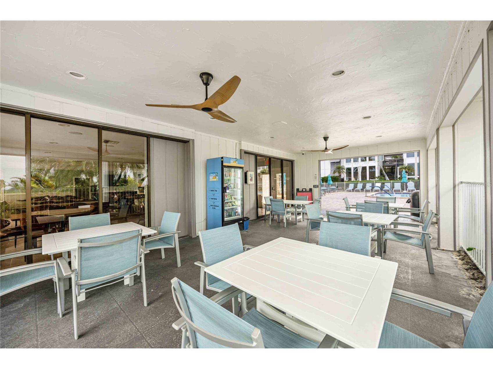 1166 W Peppertree Drive #112D Sarasota FL 34242 A4678257 image48