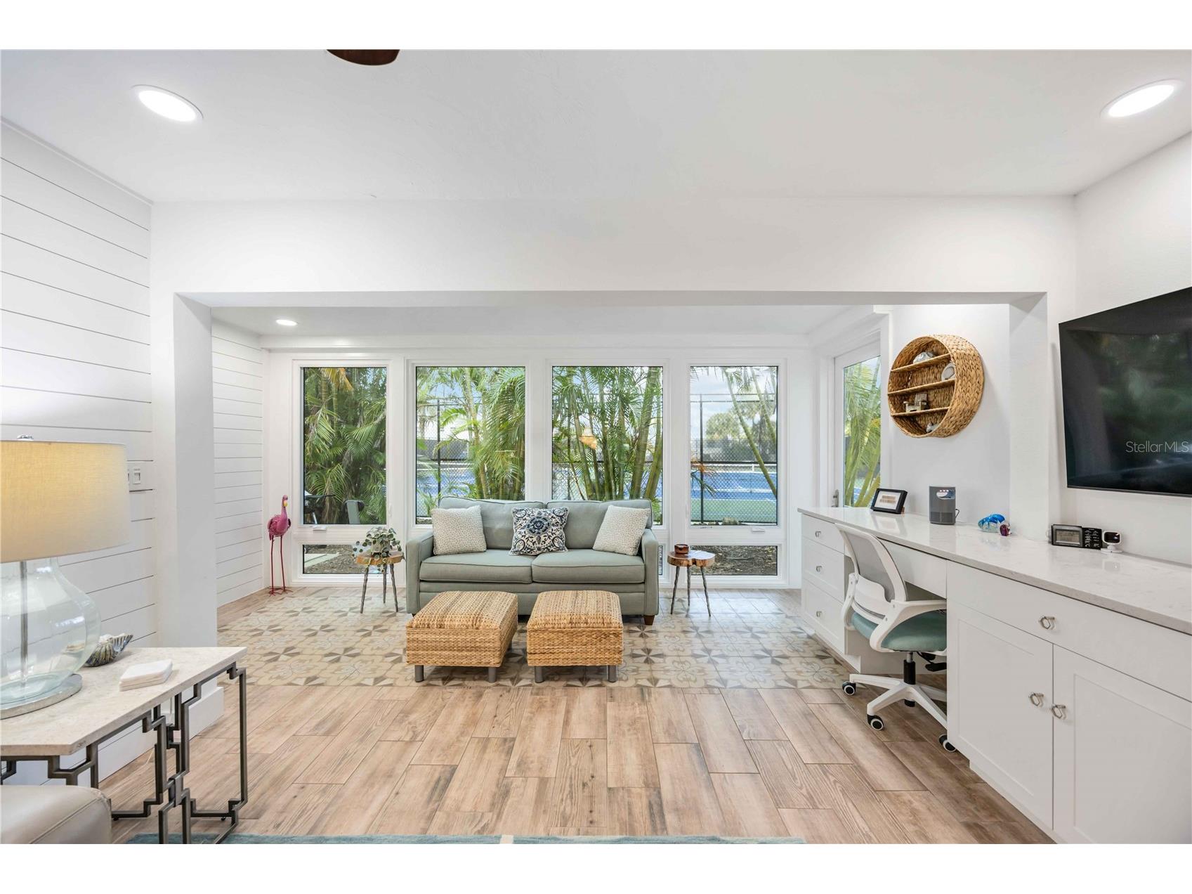 1166 W Peppertree Drive #112D Sarasota FL 34242 A4678257 image8