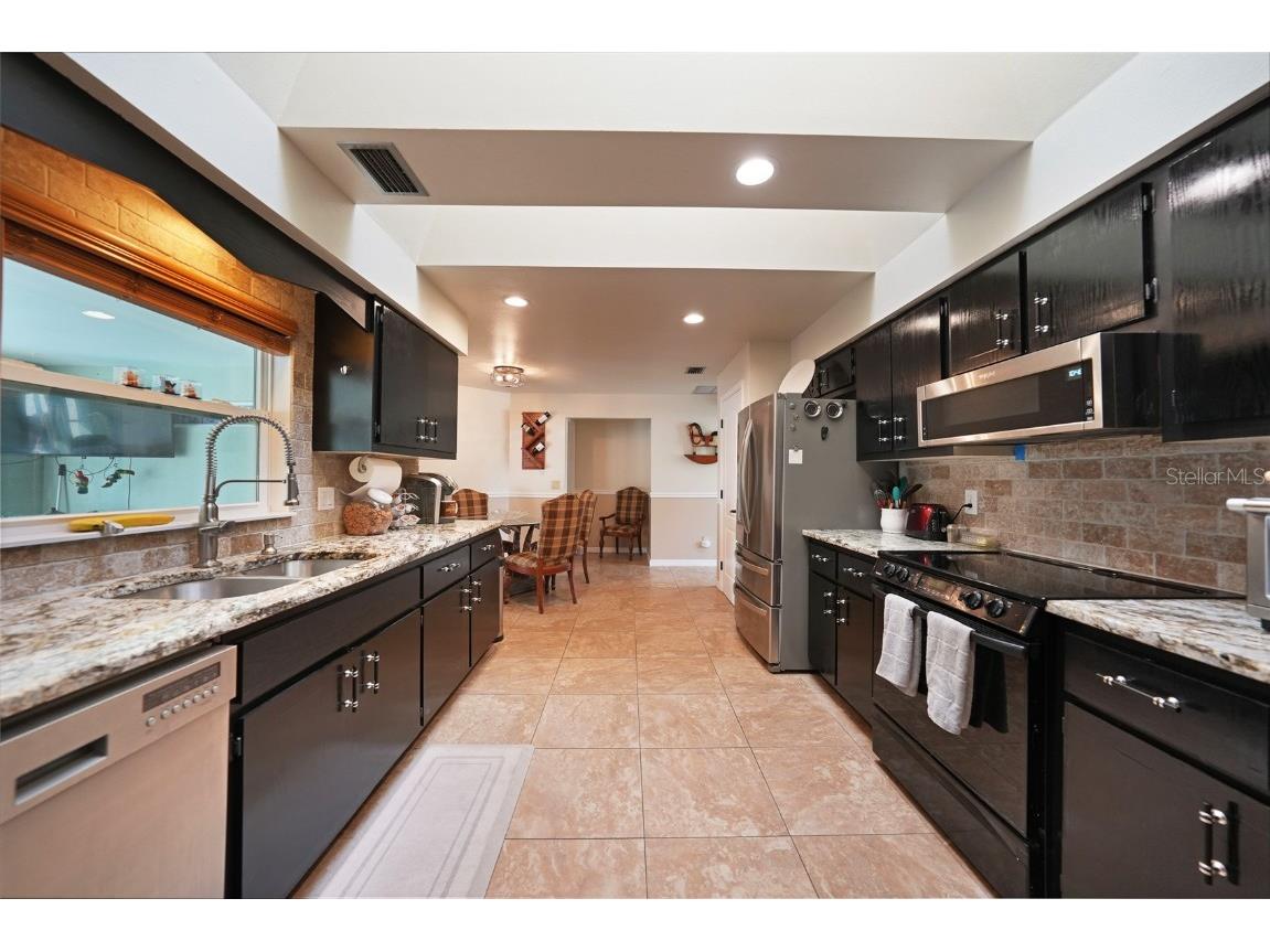 1166 Waterside Street Port Charlotte FL 33952 - HAVERHILL WATERWAY D6145139 image12