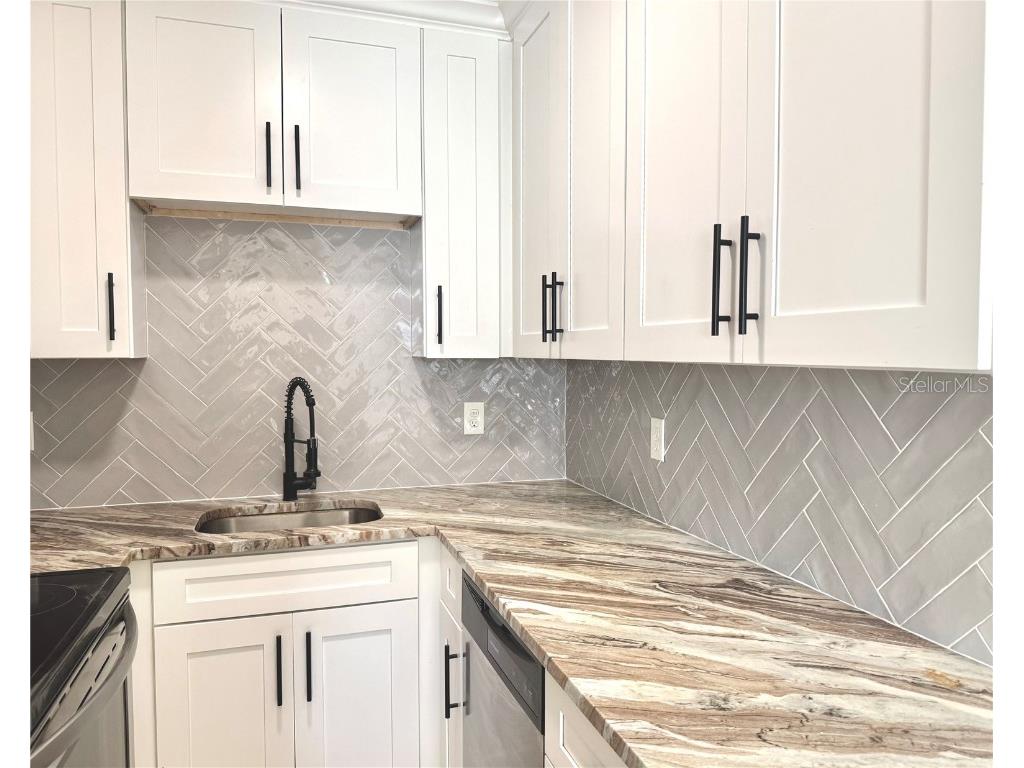 1166 Woodlawn Street Clearwater FL 33756 TB8454702 image18