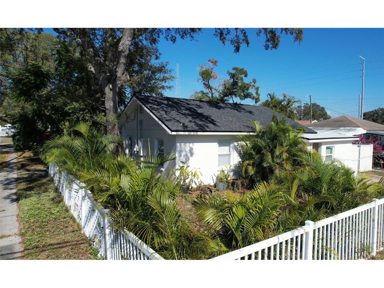 1166 Woodlawn Street Clearwater FL 33756 TB8454702 image2