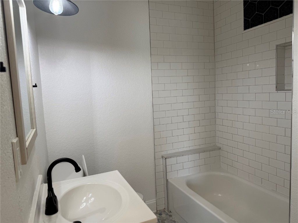 1166 Woodlawn Street Clearwater FL 33756 TB8454702 image25