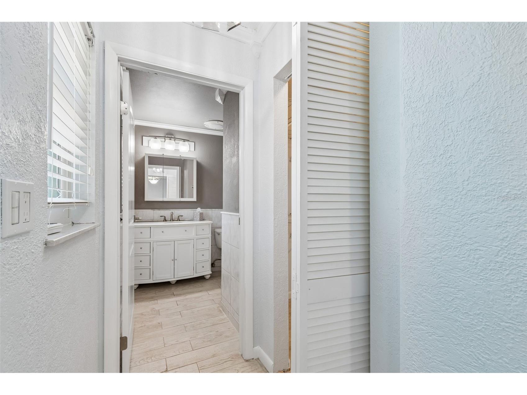 11670 81st Place Seminole FL 33772 TB8489812 image28