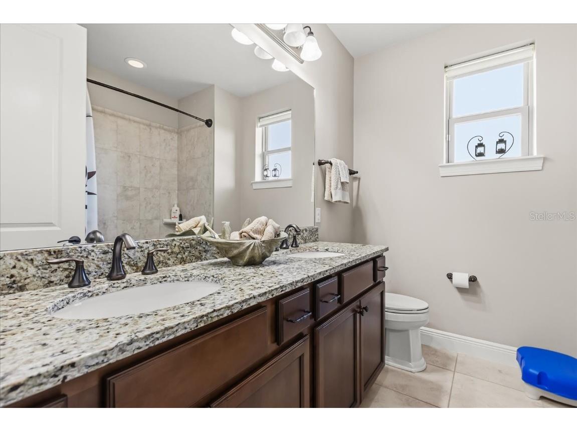 11675 Savona Way Orlando FL 32827 O6359981 image27