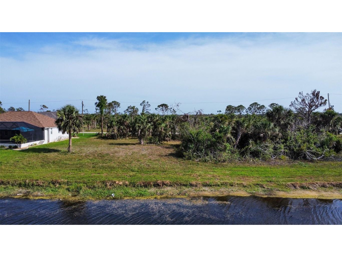 1168 Boundary Boulevard Rotonda West FL 33947 D6127767 image1