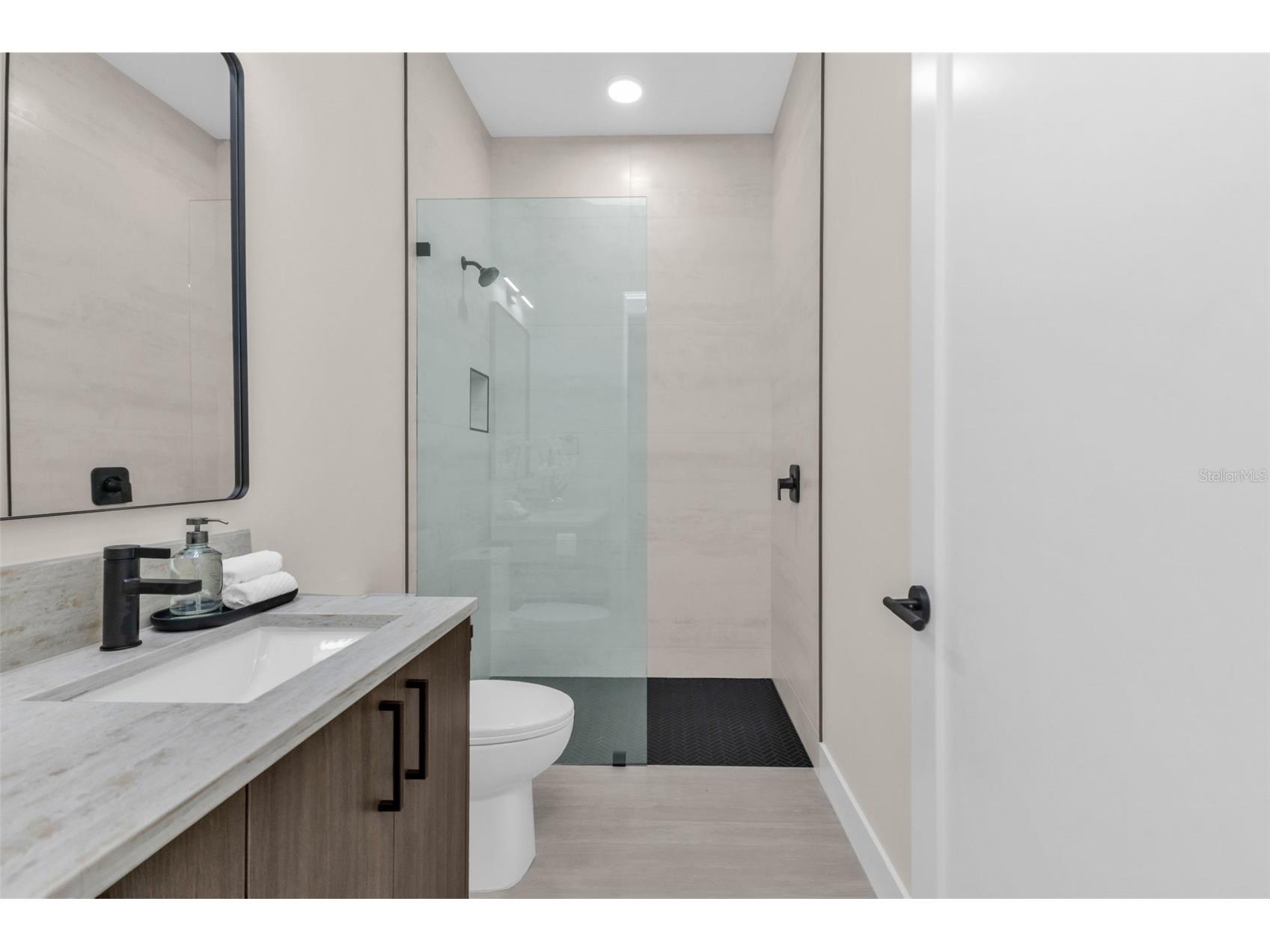 1168 Boundary Boulevard Rotonda West FL 33947 C7517339 image36