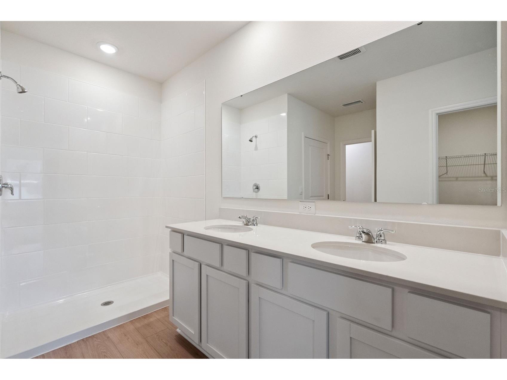 1168 Morfontaine Street Daytona Beach FL 32124 O6421141 image30