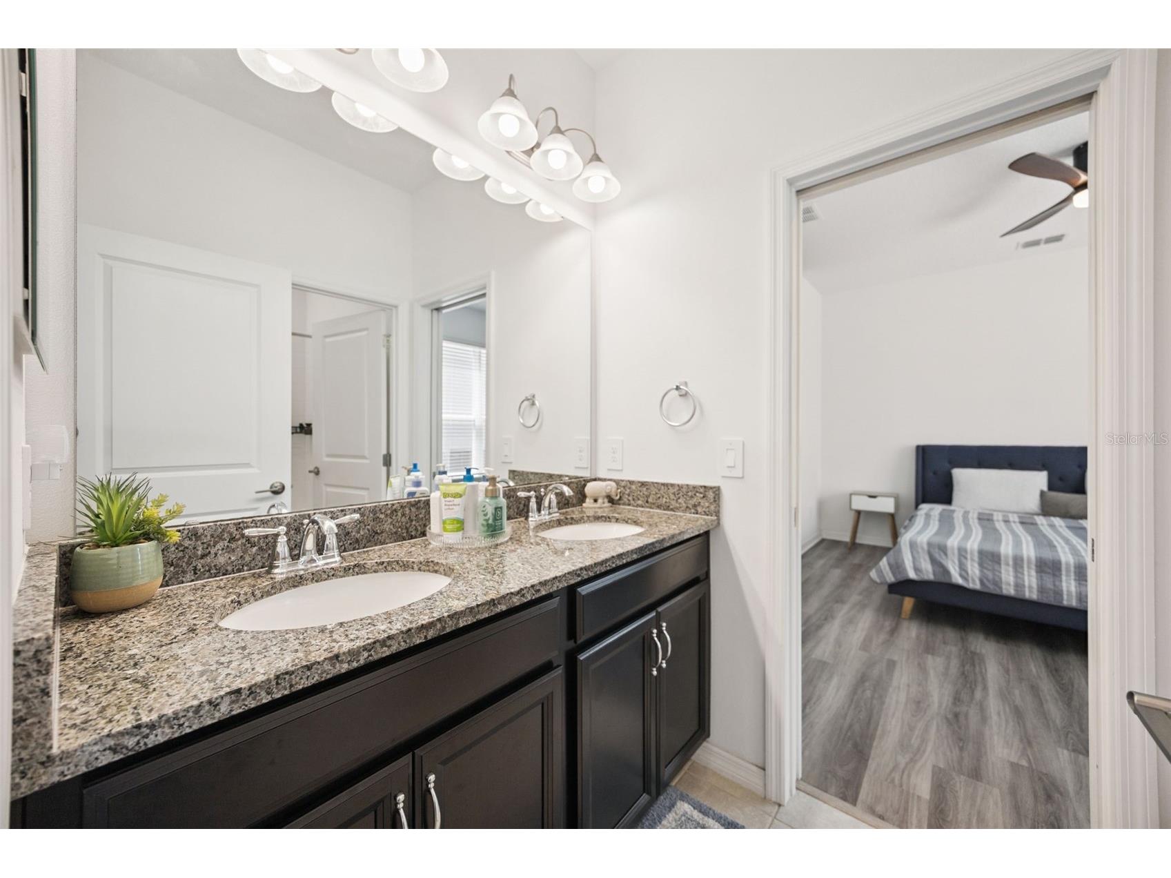 1168 Pando Loop Orlando FL 32824 O6405336 image25