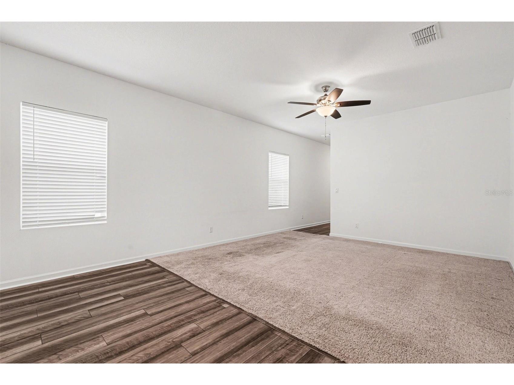 11680 Judicial Court Dade City FL 33525 TB8490032 image4