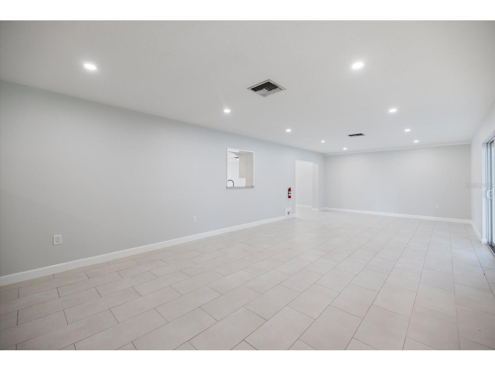 1169 Carmella Circle Sarasota FL 34243 A4692085 image18