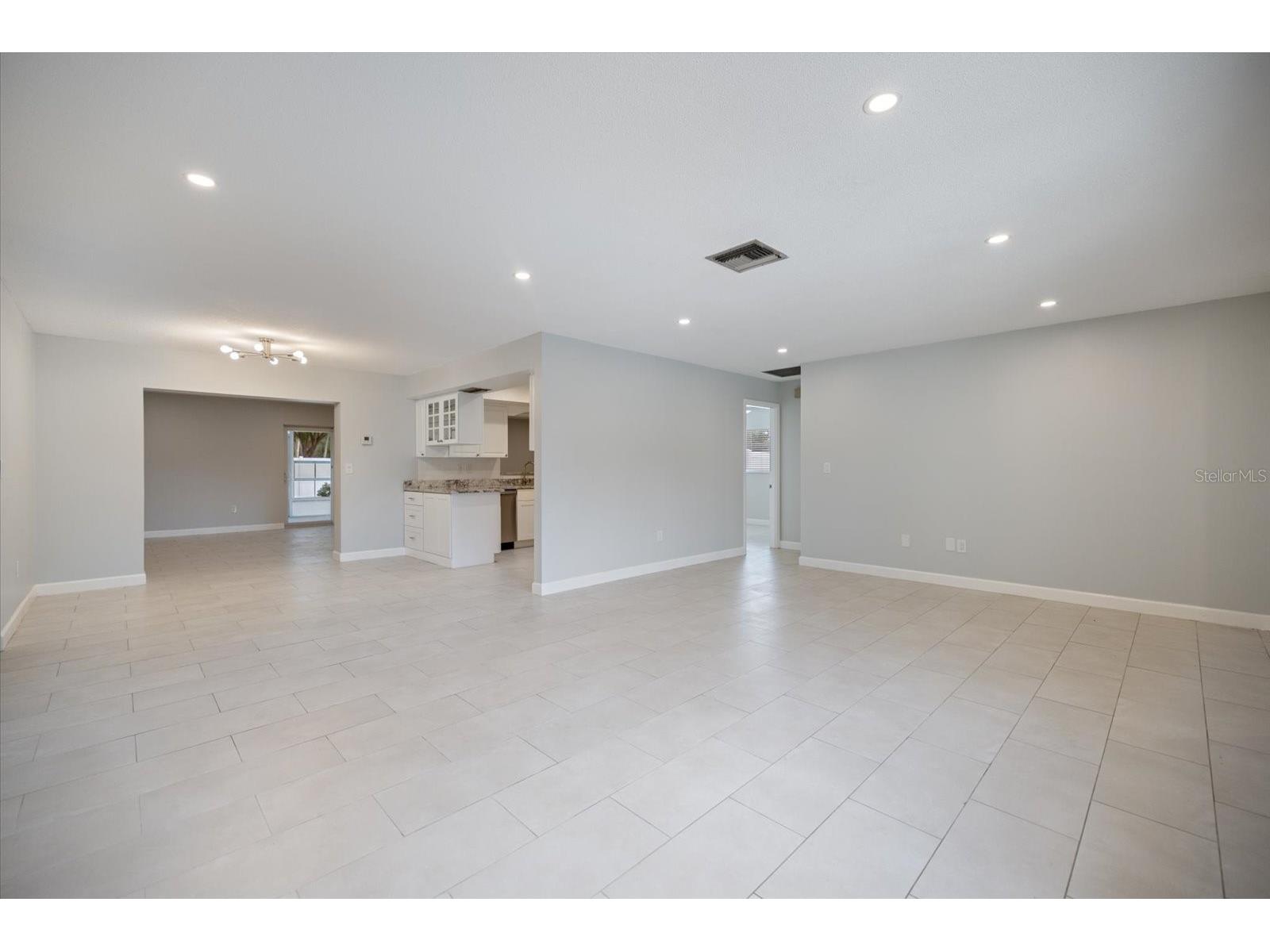 1169 Carmella Circle Sarasota FL 34243 A4692085 image22