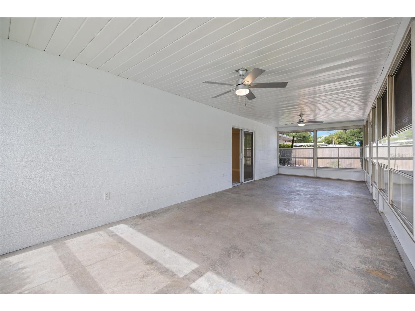 1169 Carmella Circle Sarasota FL 34243 A4692085 image34