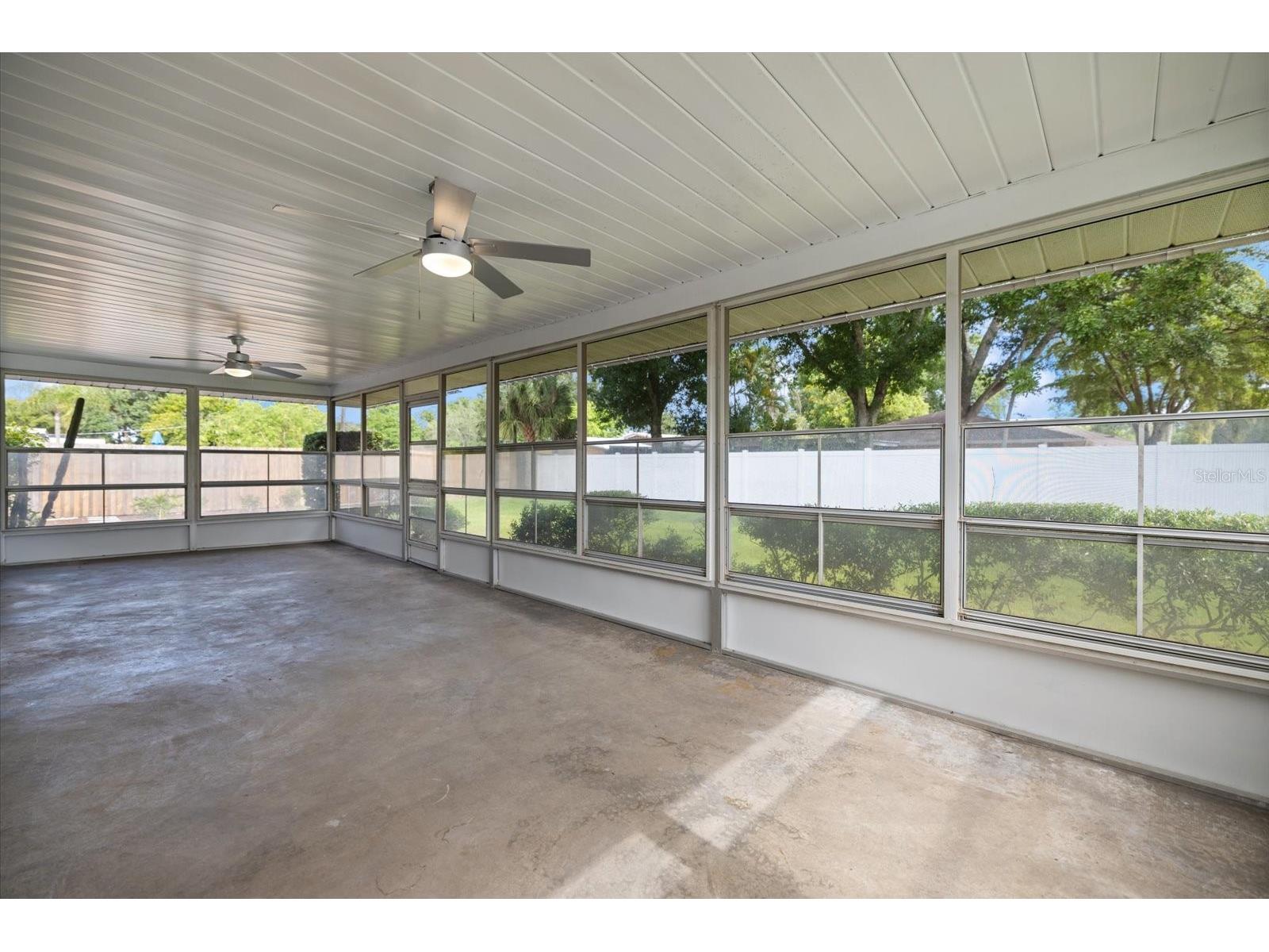 1169 Carmella Circle Sarasota FL 34243 A4692085 image36