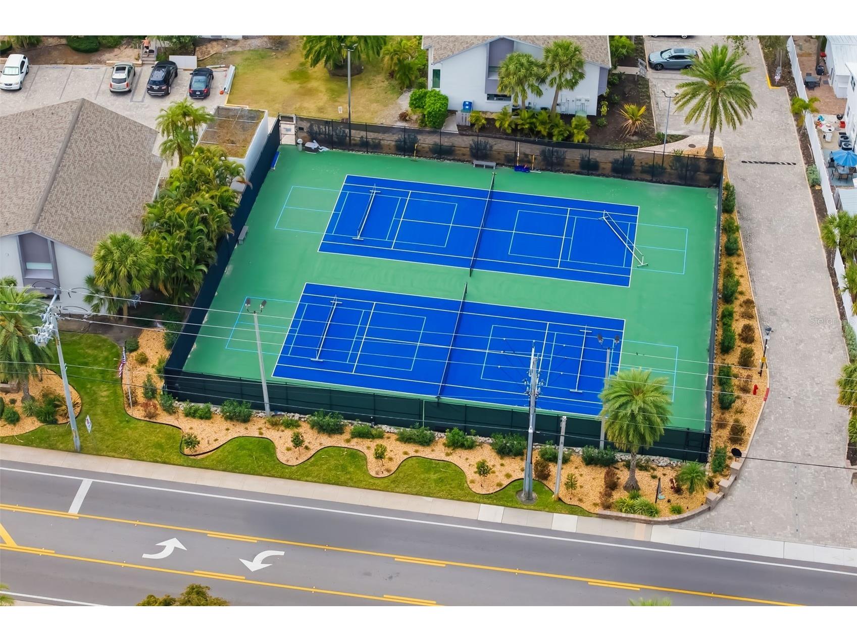 1169 W Peppertree Drive #118A Sarasota FL 34242 A4683913 image49