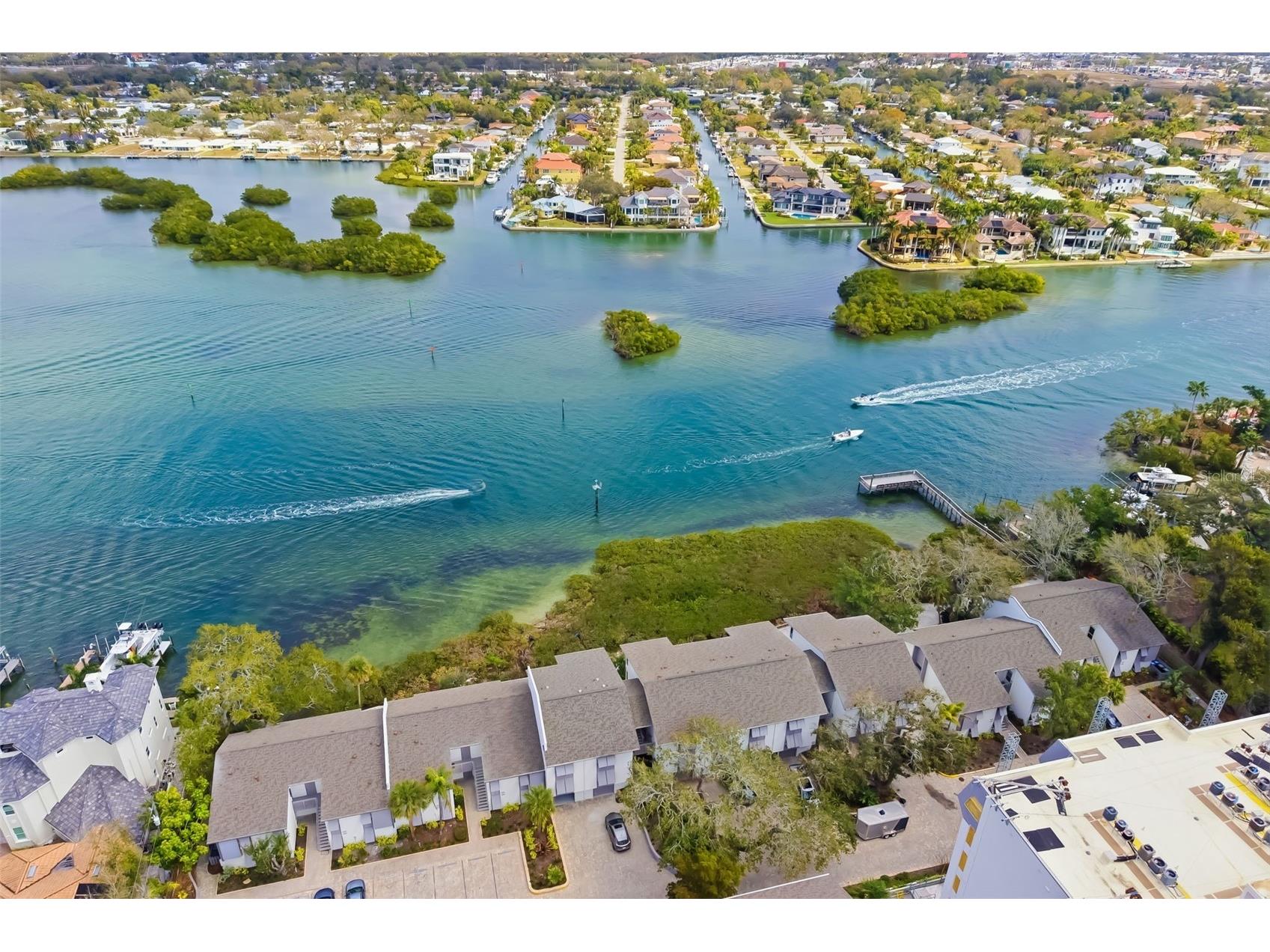 1169 W Peppertree Drive #118A Sarasota FL 34242 A4683913 image58
