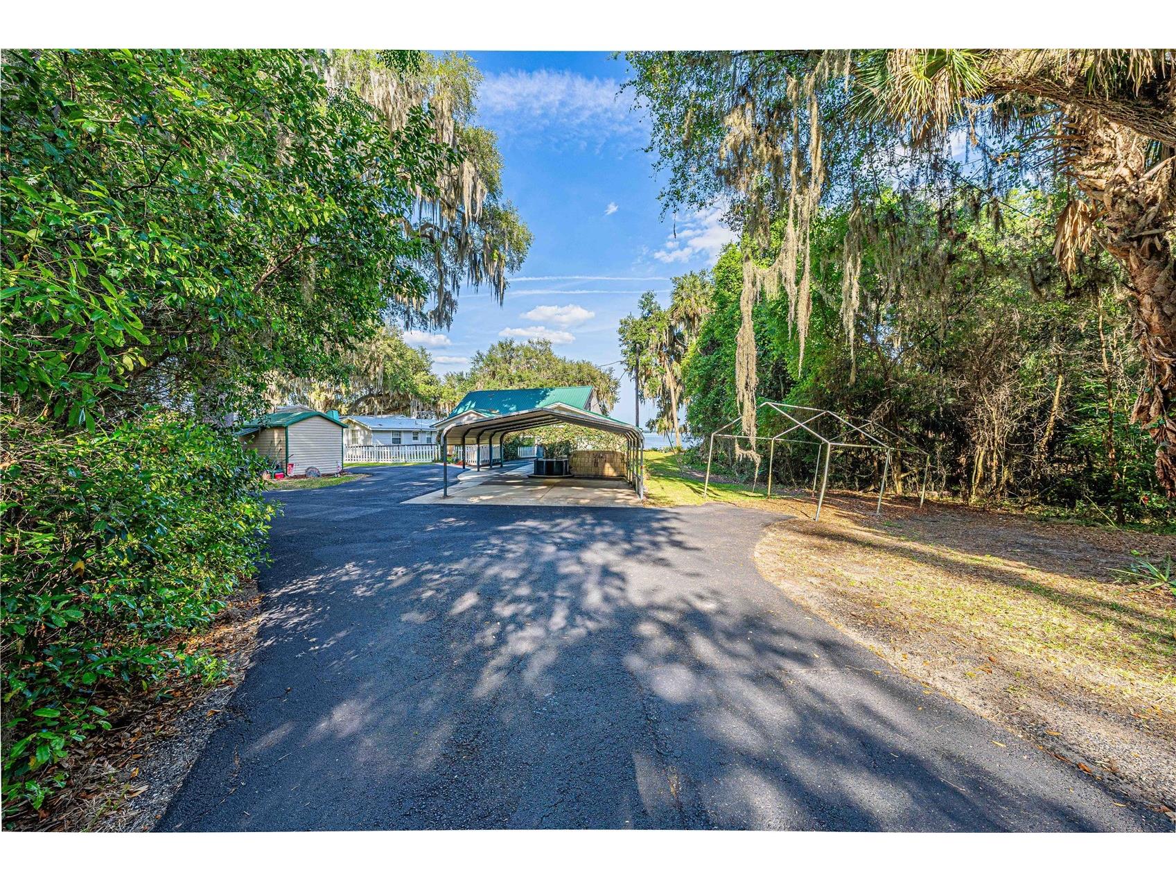 11690 SE 132nd Street Road Ocklawaha FL 32179 - LAKE WEIR OM724510 image47