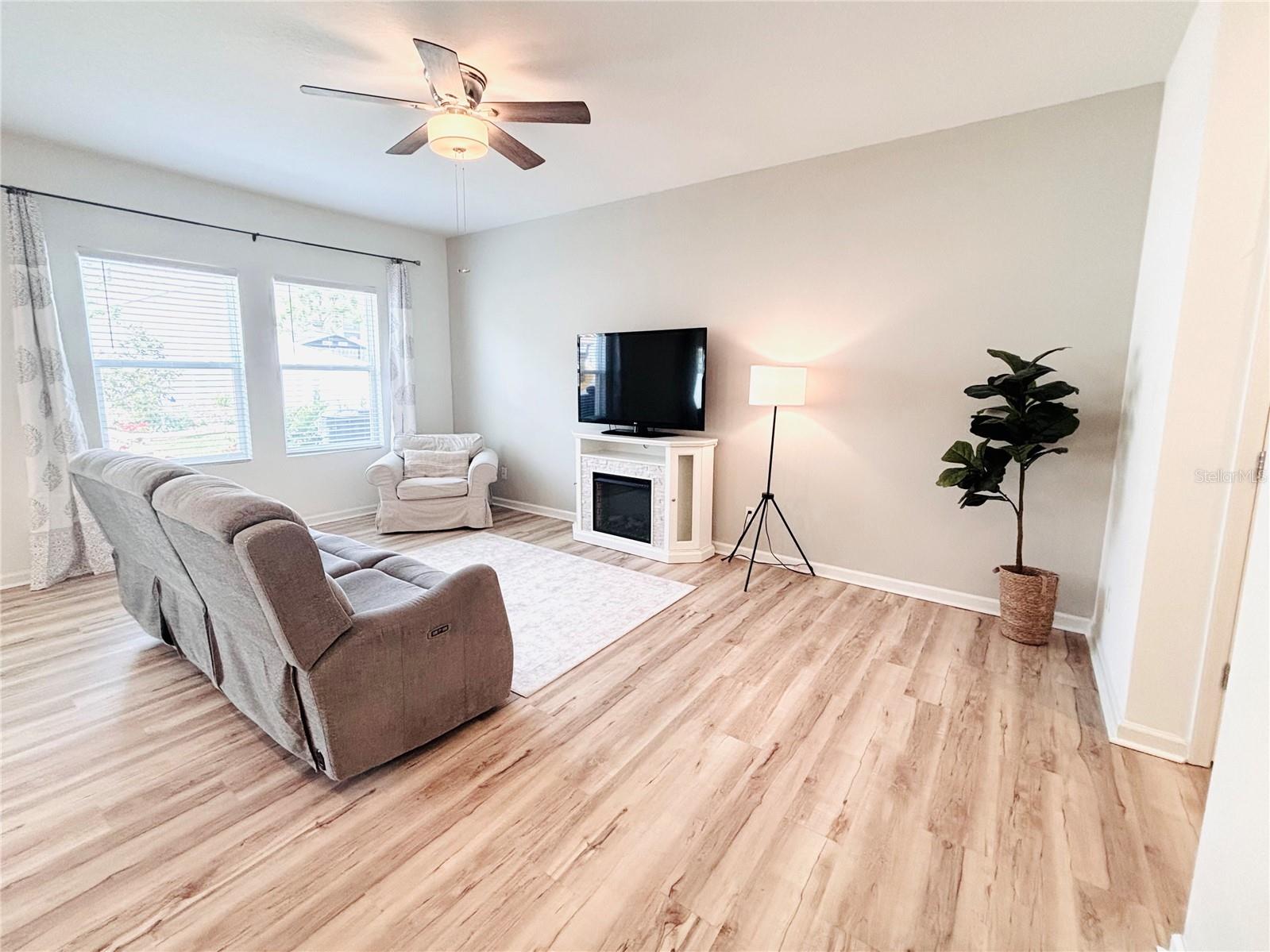 11691 Adam Lee Way Dade City FL 33525 TB8486284 image2