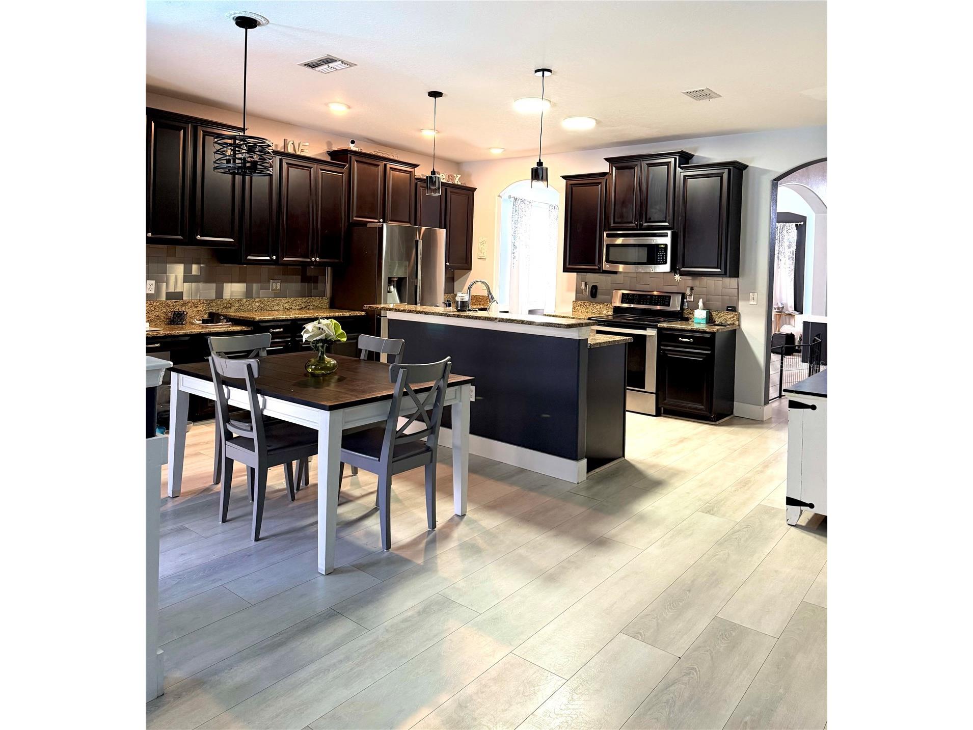 11695 Crestridge Loop New Port Richey FL 34655 W7883446 image2