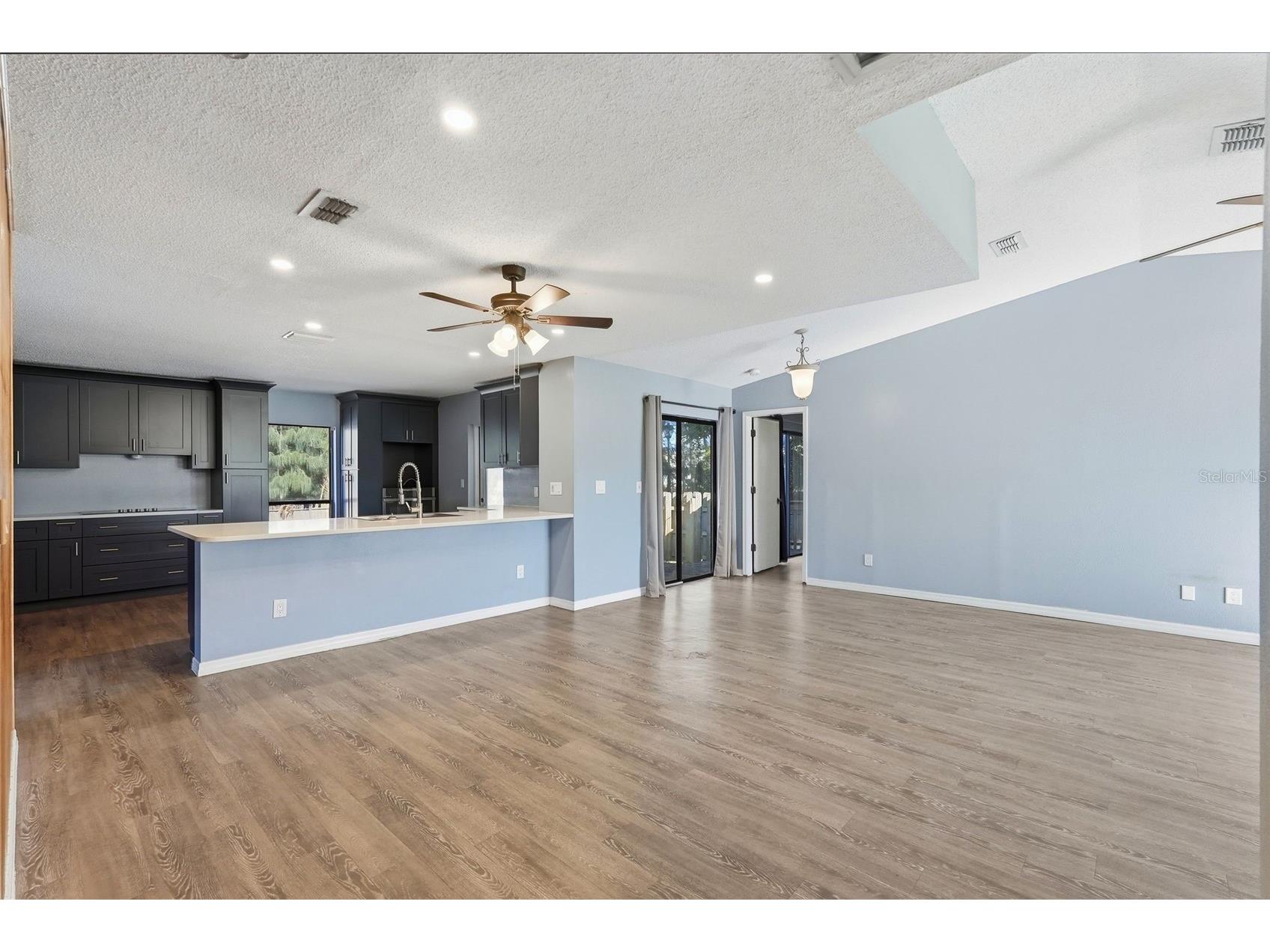 11696 Currie Lane Largo FL 33774 TB8482011 image4