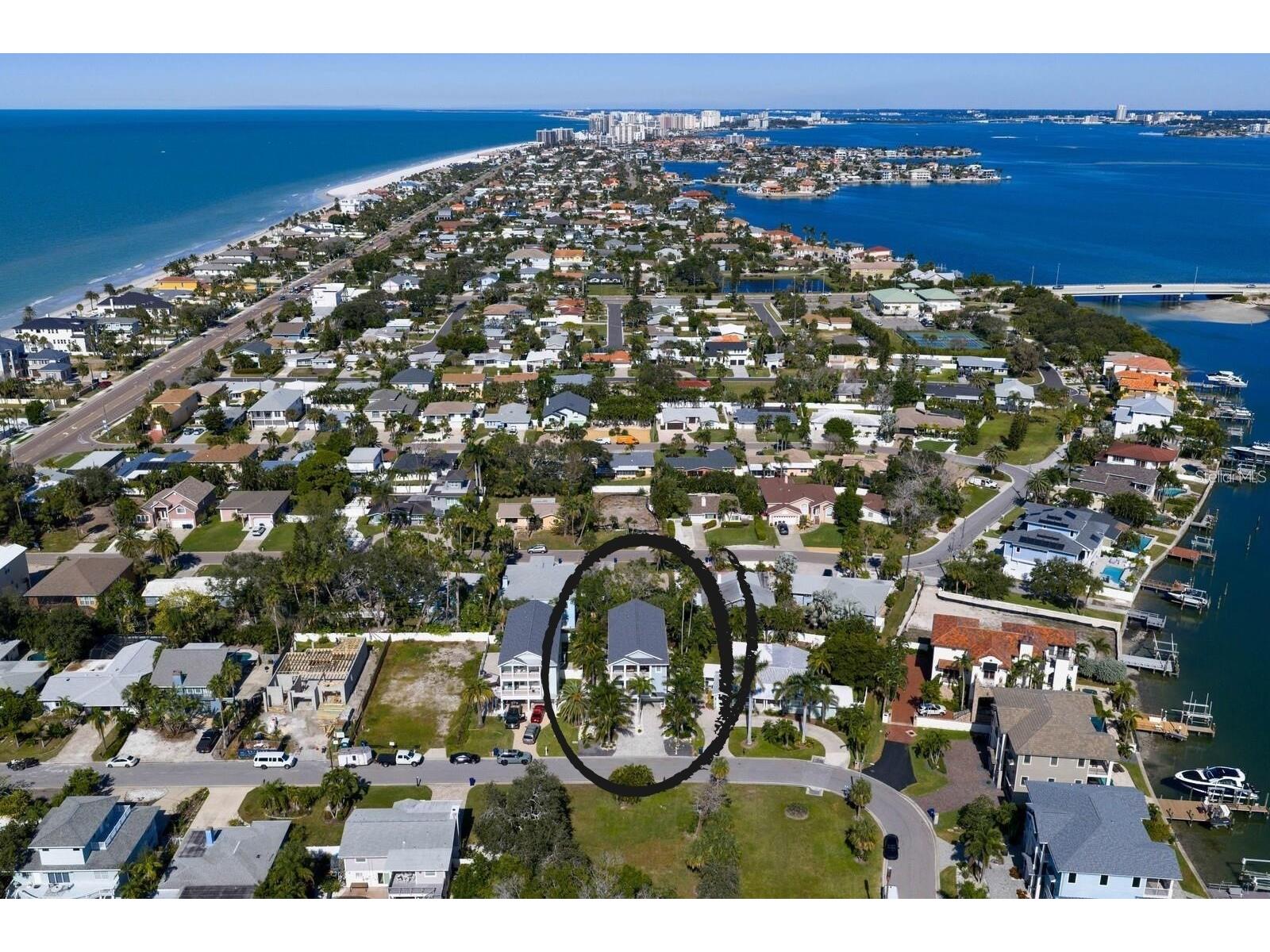 117 6th Street Belleair Beach FL 33786 TB8447944 image1