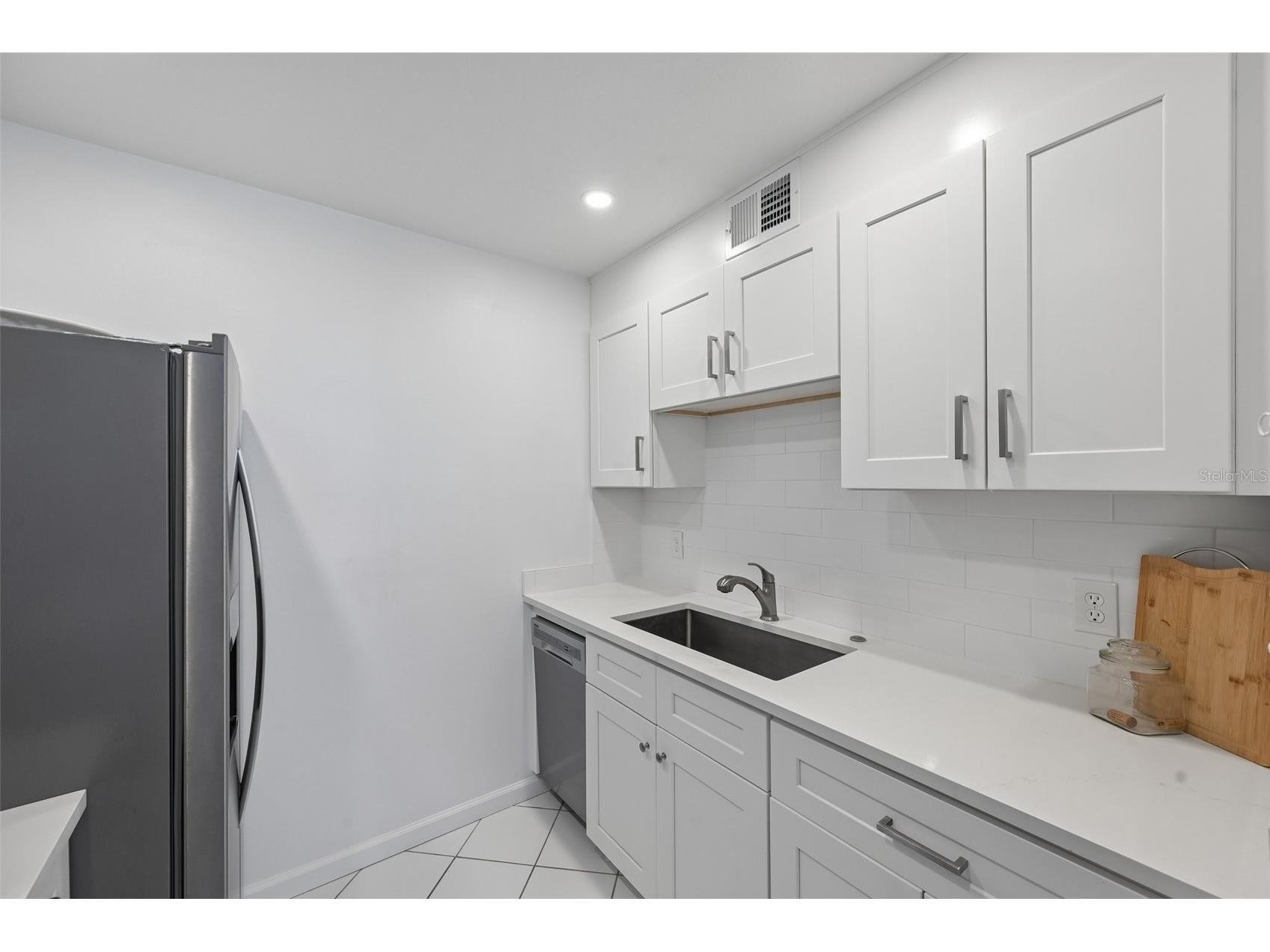 117 7th Street N #1 Bradenton Beach FL 34217 O6423117 image11
