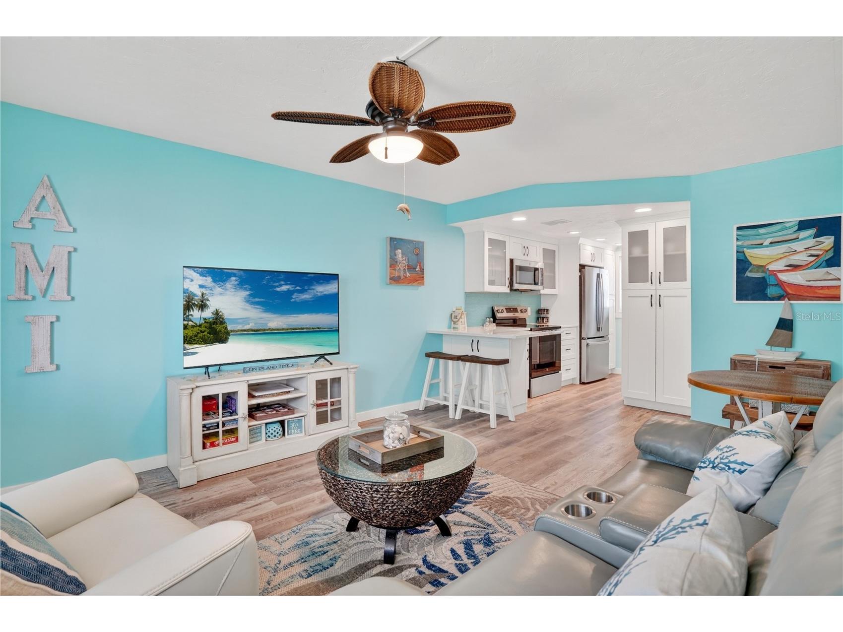 117 7th Street N #2 Bradenton Beach FL 34217 - ANNA MARIA SOUND A4694633 image3