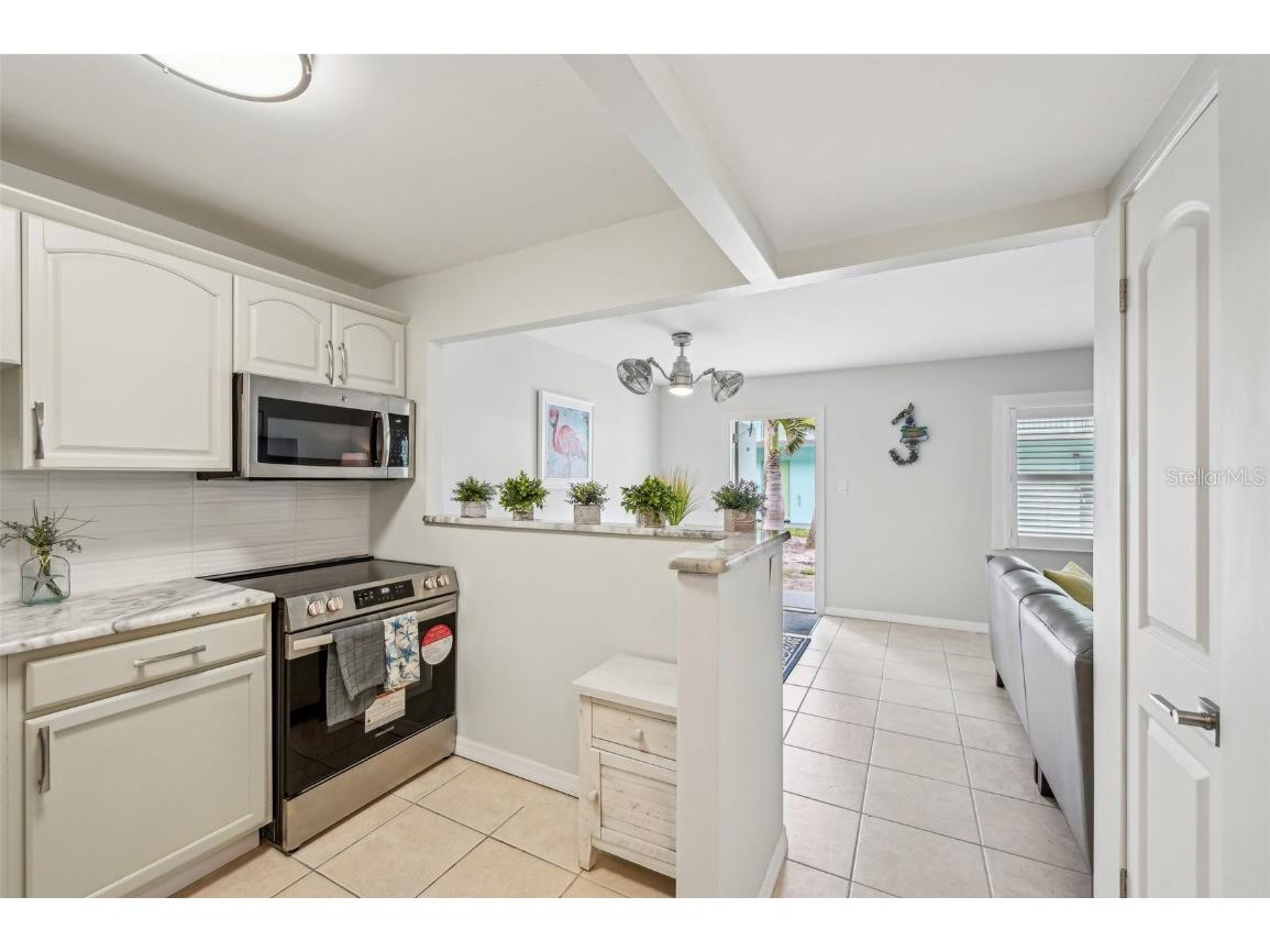 117 7th Street N #5 Bradenton Beach FL 34217 A4647437 image16