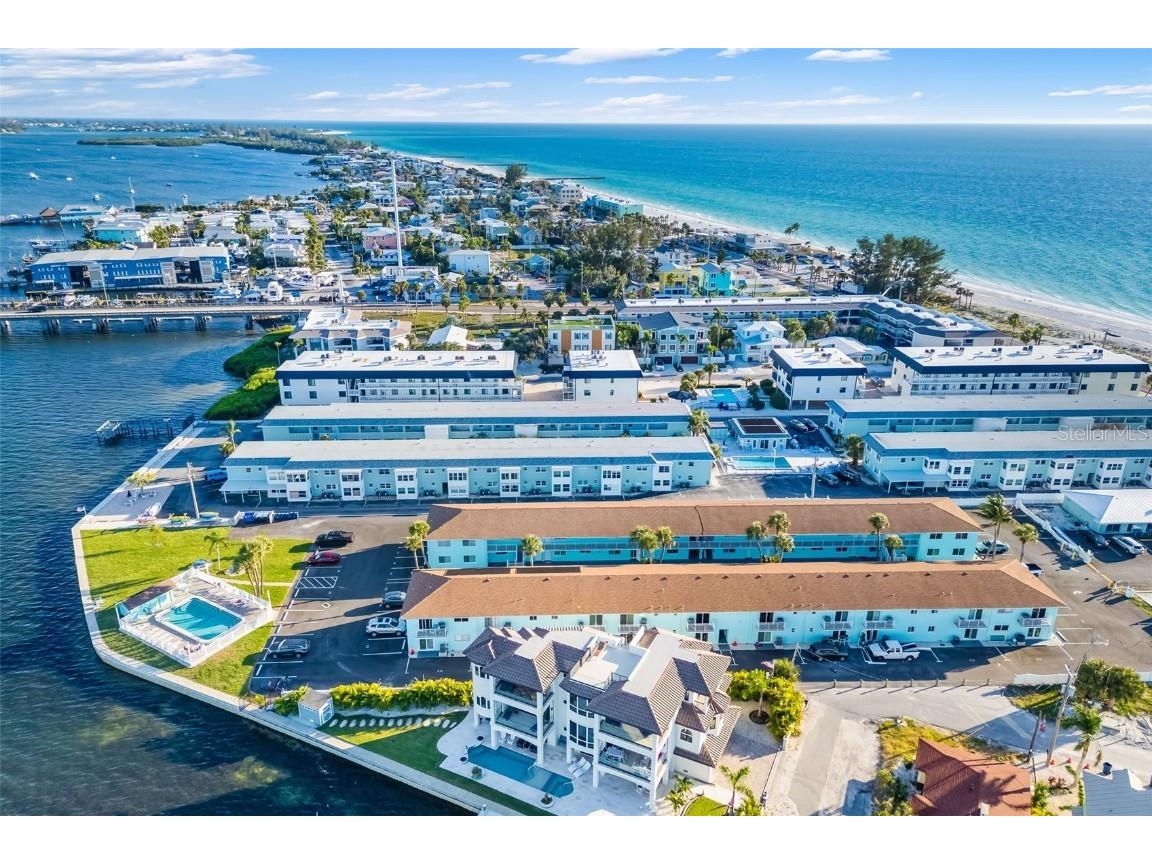 117 7th Street N #5 Bradenton Beach FL 34217 A4647437 image32