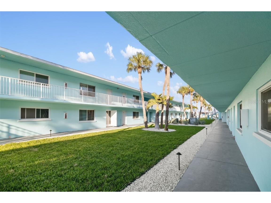 117 7th Street N #5 Bradenton Beach FL 34217 A4647437 image42